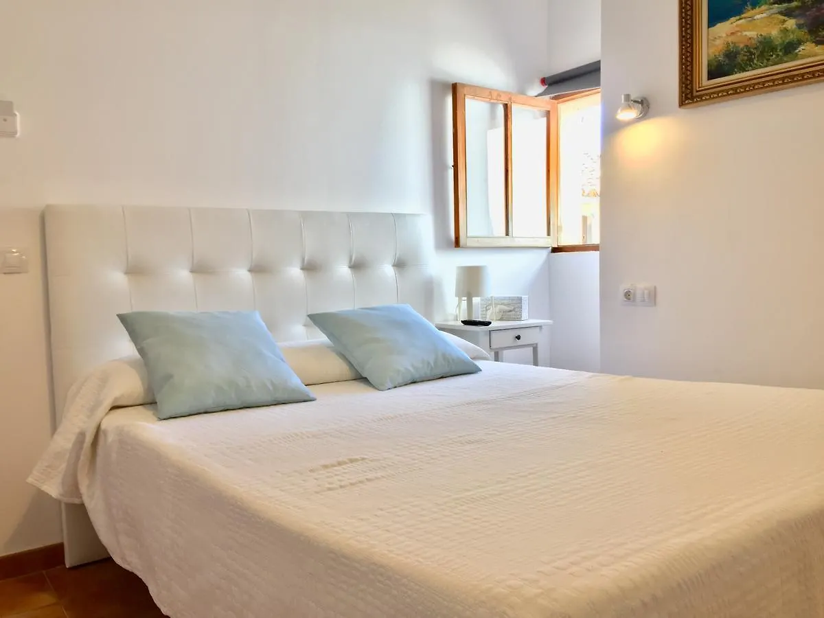 Can Moragues De Soller 2*,