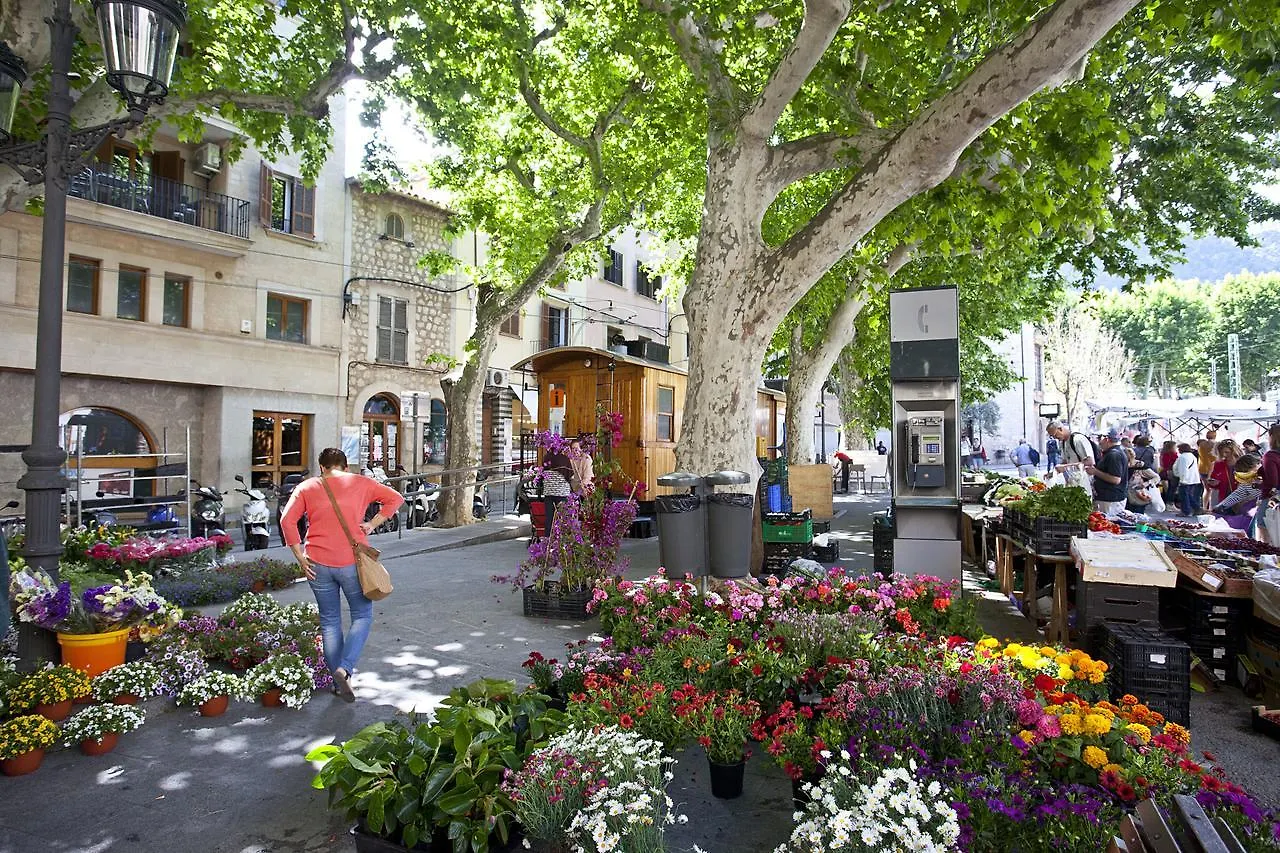 Can Moragues De Soller location